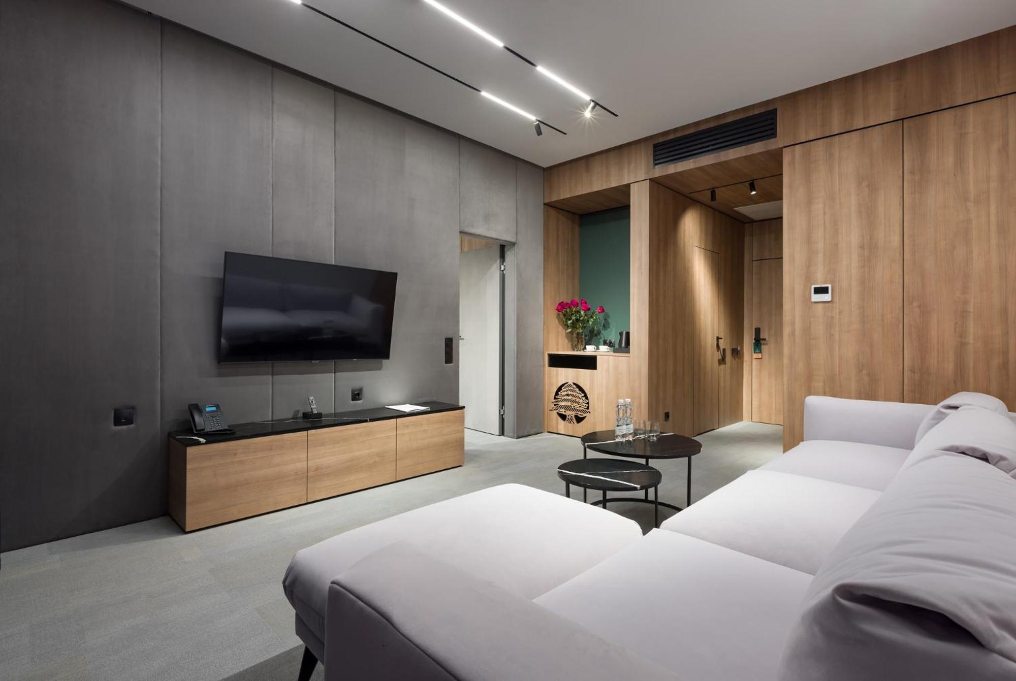 Святий Шарбель Otel Morshyn Dış mekan fotoğraf