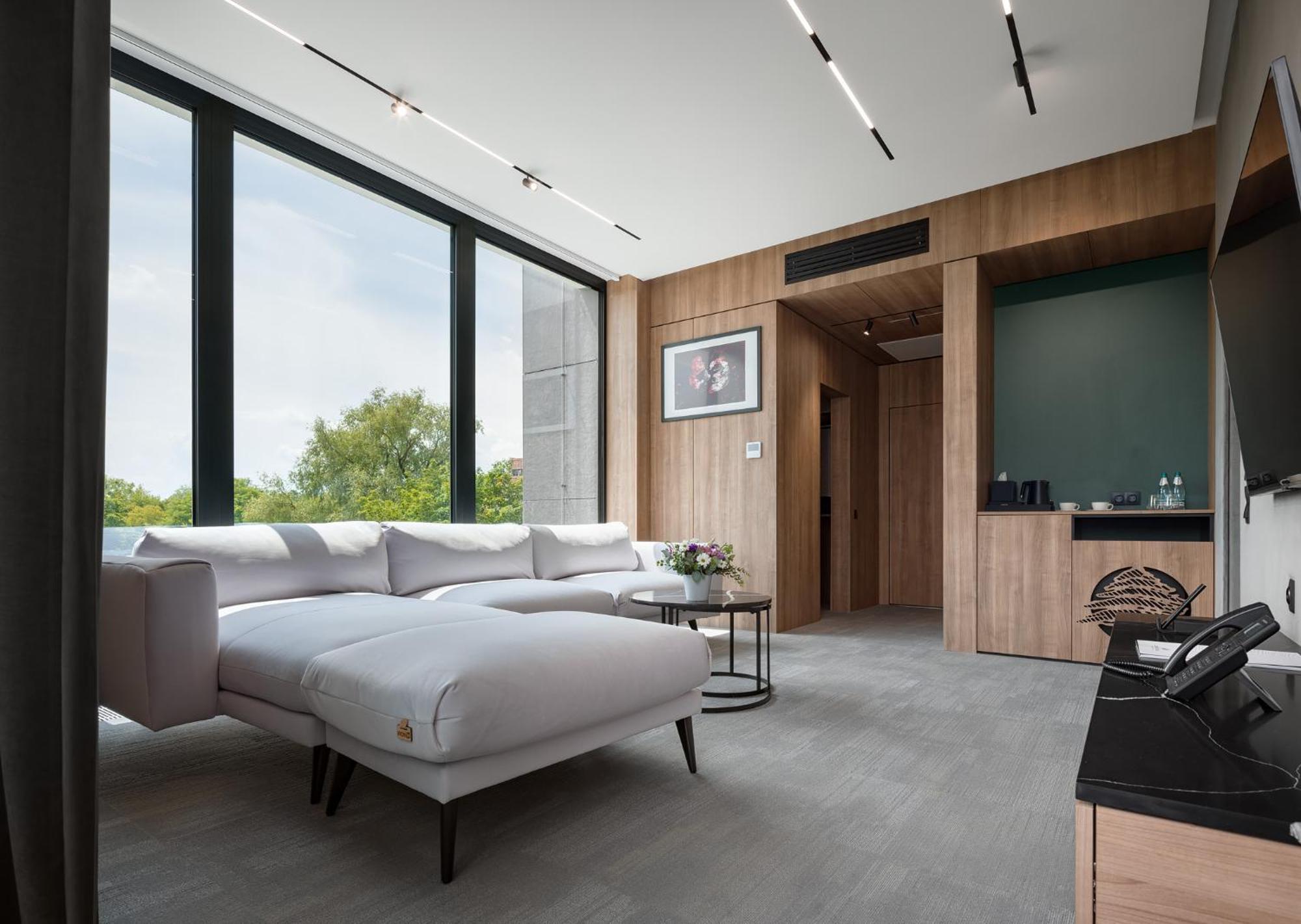 Святий Шарбель Otel Morshyn Dış mekan fotoğraf
